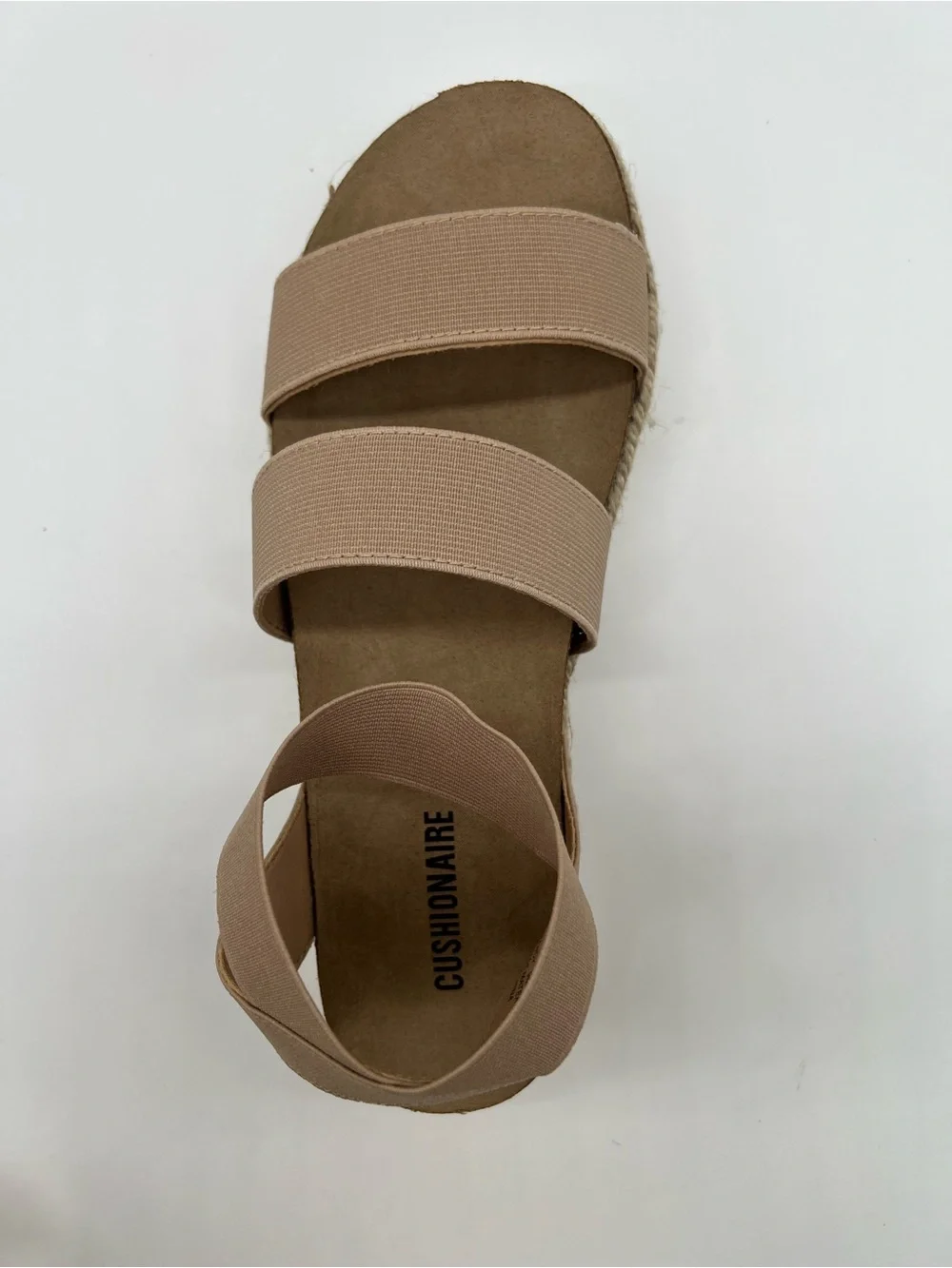 Cushionaire Women’s Size 9 Platform Sandals